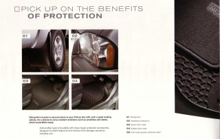 Nissan 4 x 4 accessory brochure page 3.